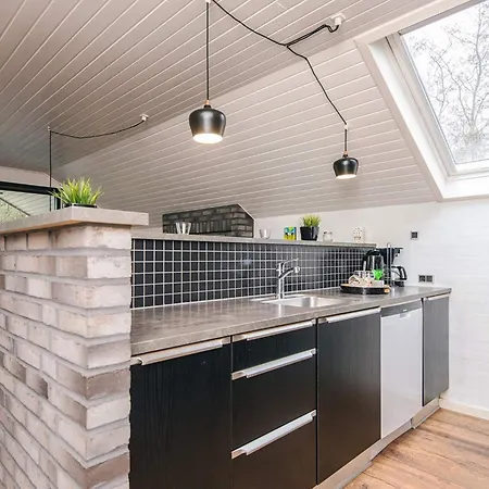 6 Person In Semesterbostad