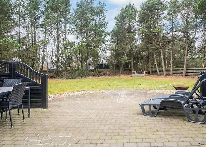 بيت للعطل 6 Person In *